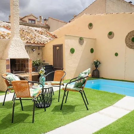 El Pajar De Trescasas 度假居 *