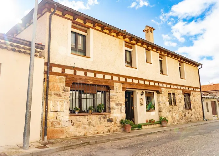 El Pajar De Trescasas Holiday home Sonsoto